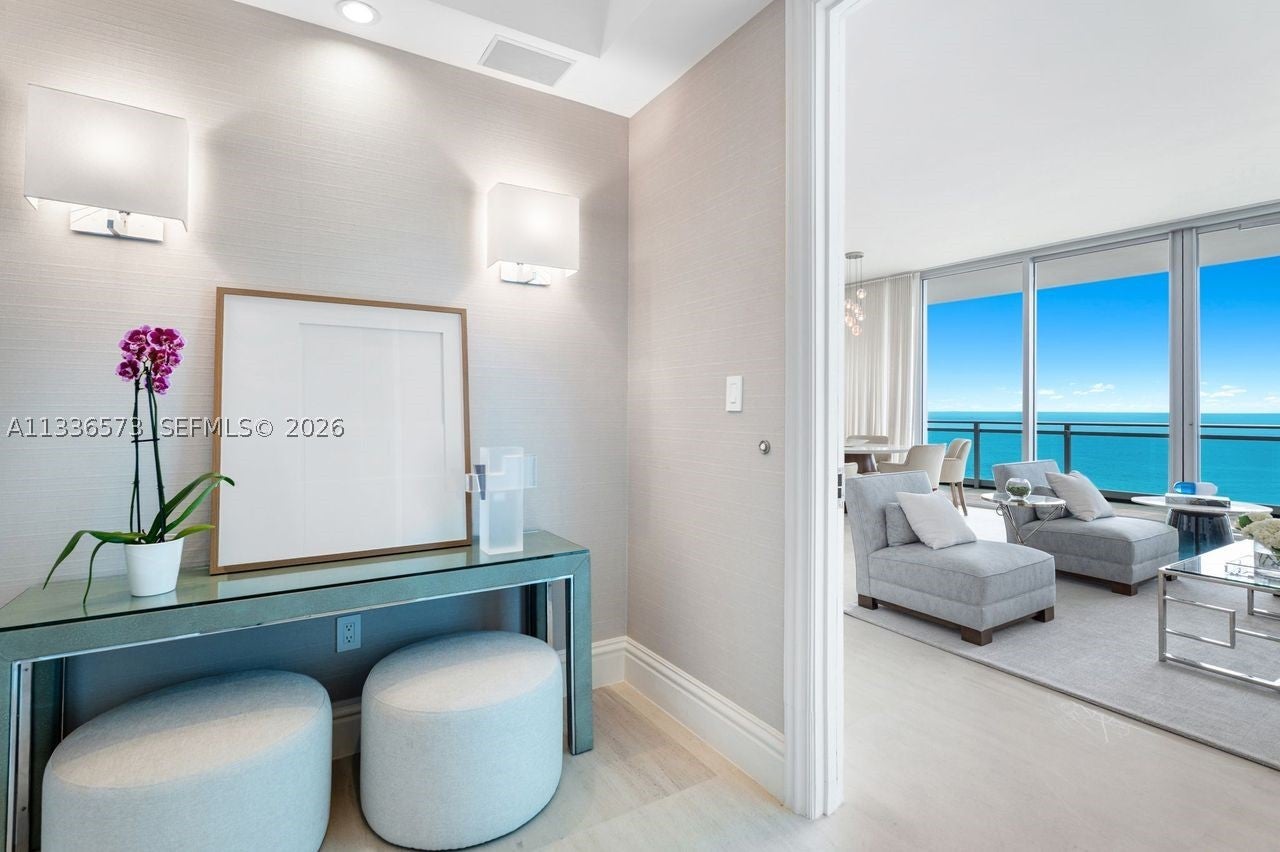 10295 Collins Ave 1202