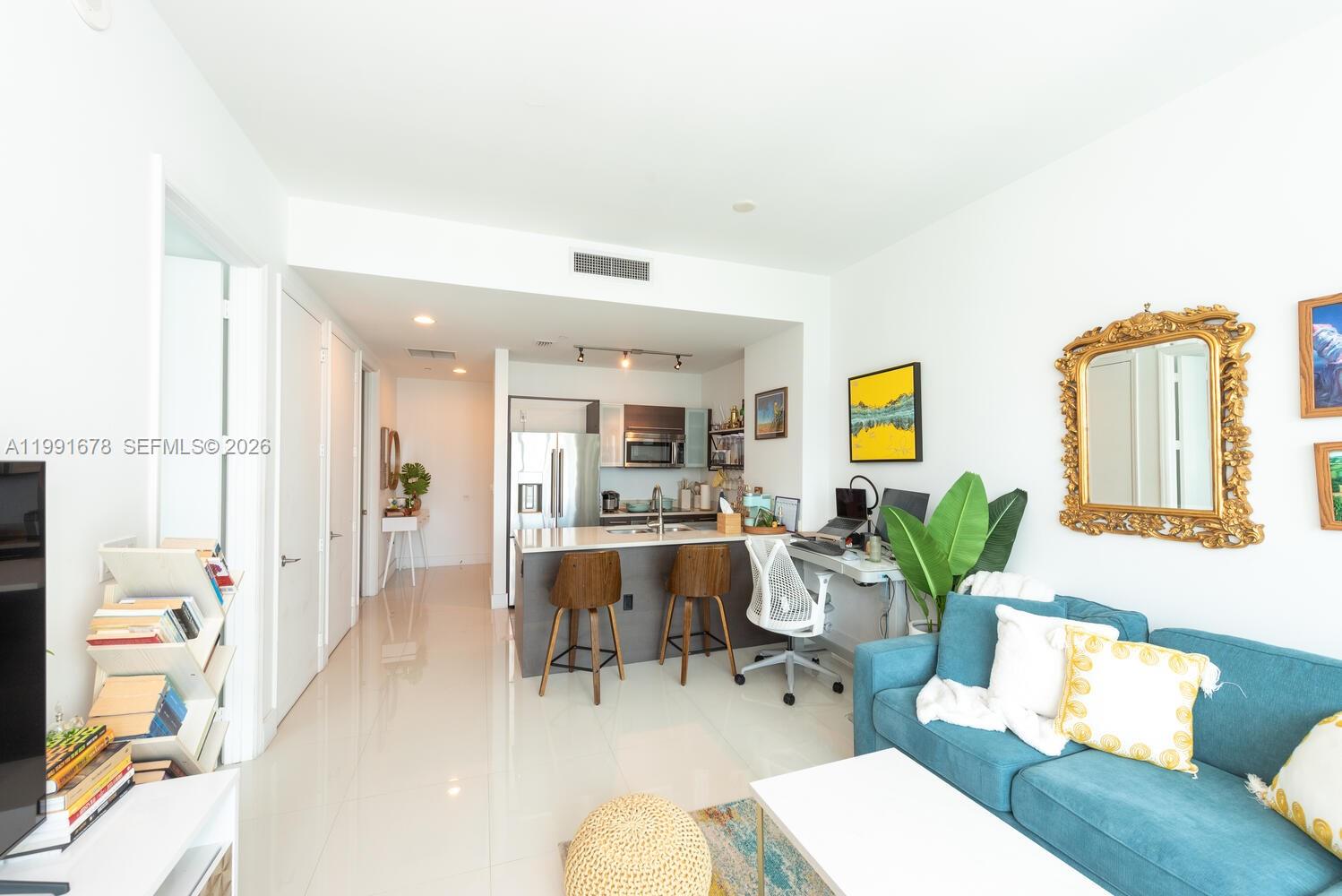 500 BRICKELL WEST CONDO - Residential