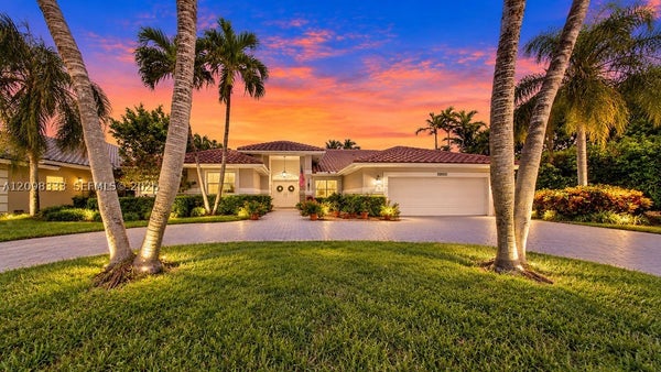10071 NW 7TH ST, PLANTATION, FL 33324 - Image 64bcb42011d4dc8b9857826d6cd638fa/1621931336