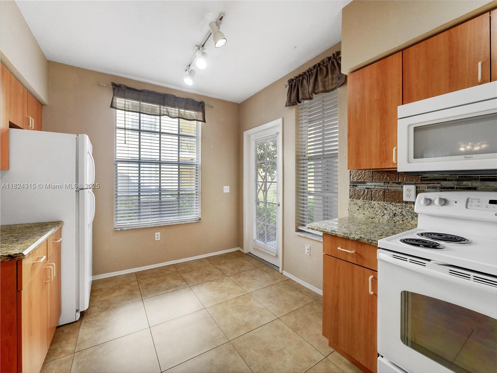 1309 Belmont Pl 1309
