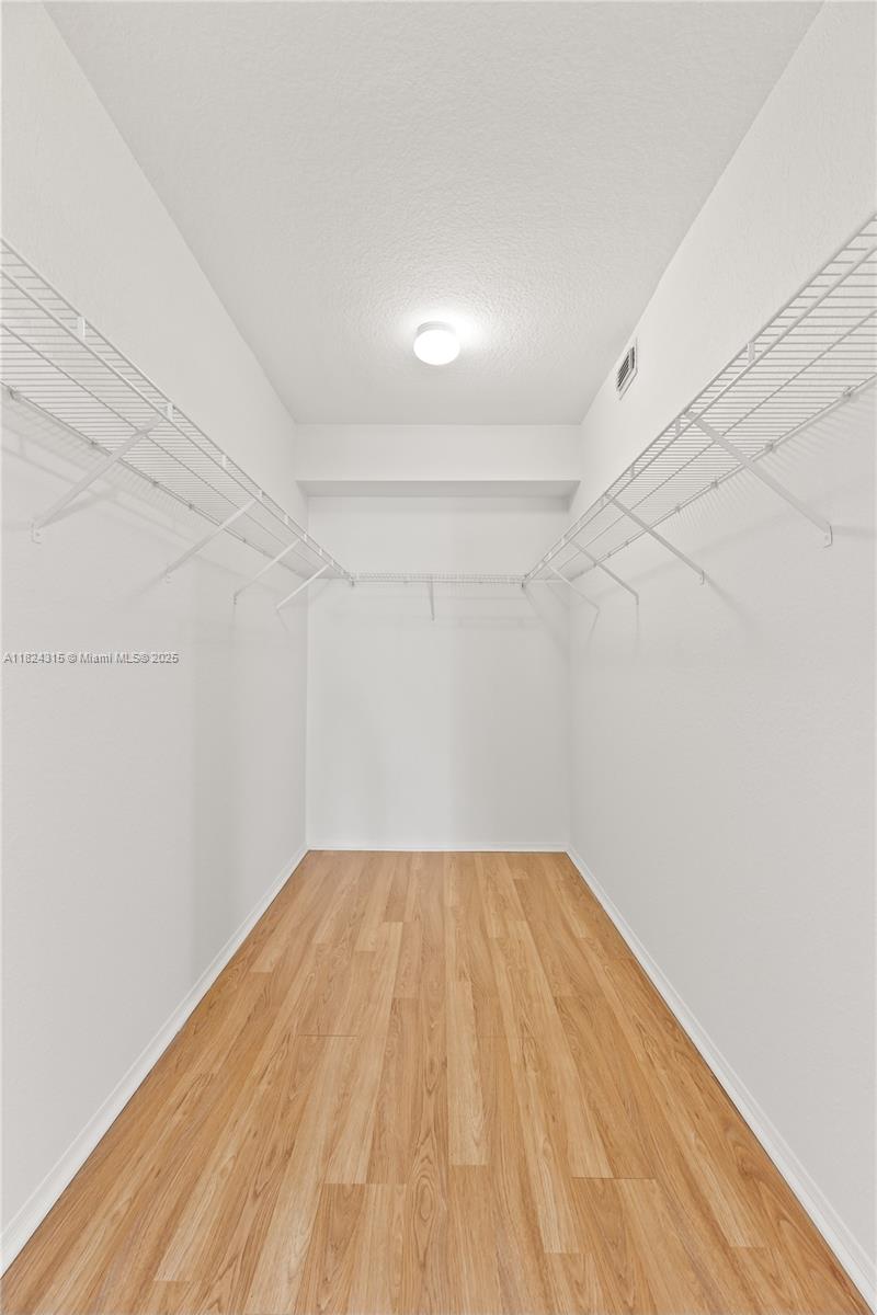 RESIDENCES OF BELMONT AT - Residential Lease