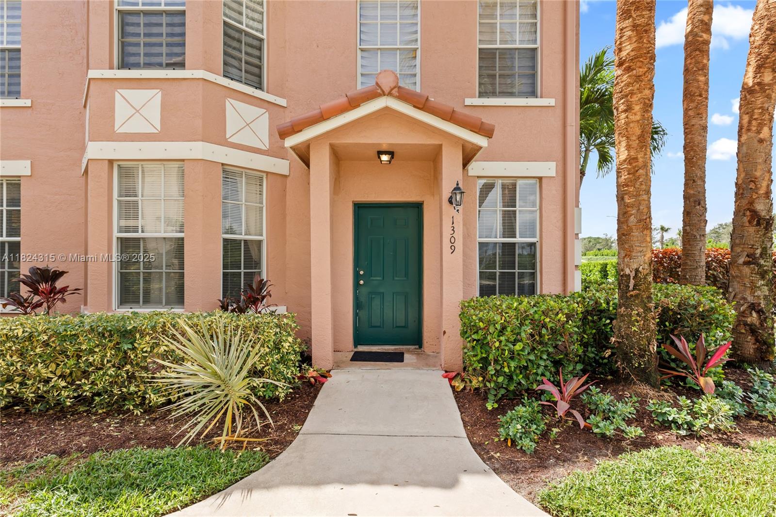 RESIDENCES OF BELMONT AT - Residential Lease