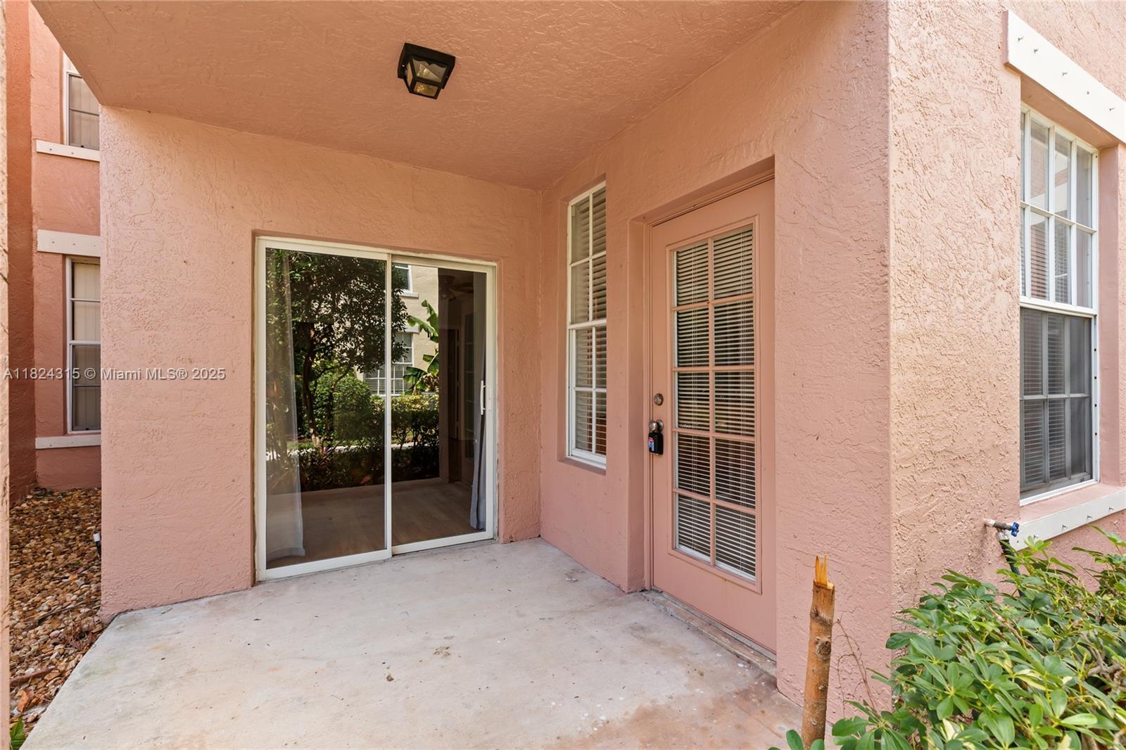 RESIDENCES OF BELMONT AT - Residential Lease