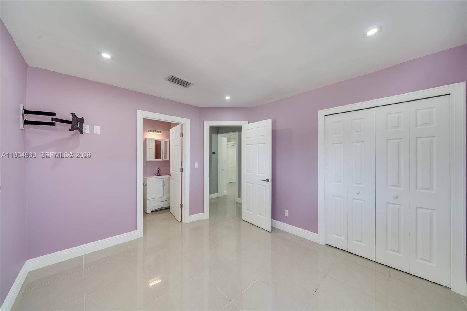 SOUTHERN ESTS 1ST ADDN - Residential