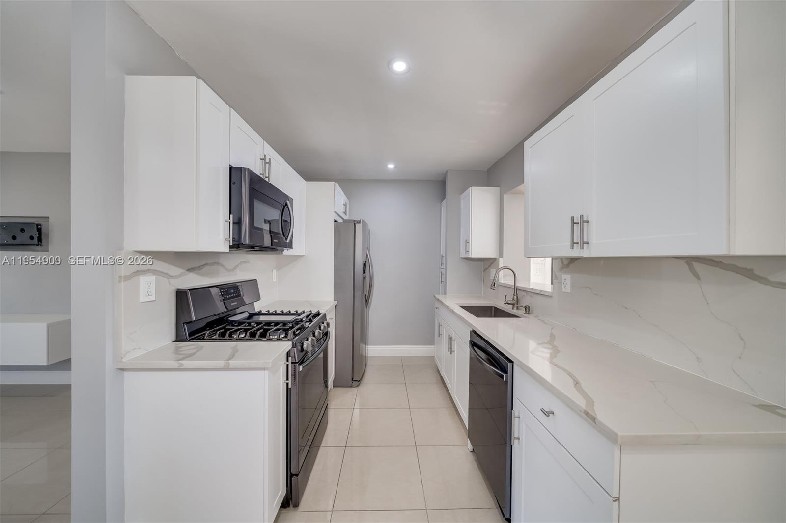 SOUTHERN ESTS 1ST ADDN - Residential