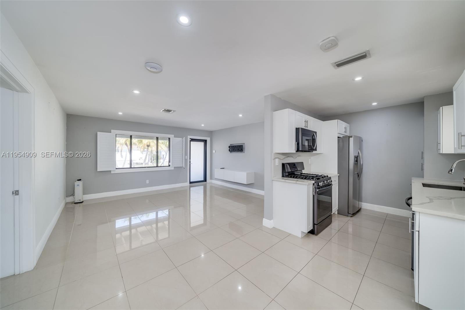 SOUTHERN ESTS 1ST ADDN - Residential