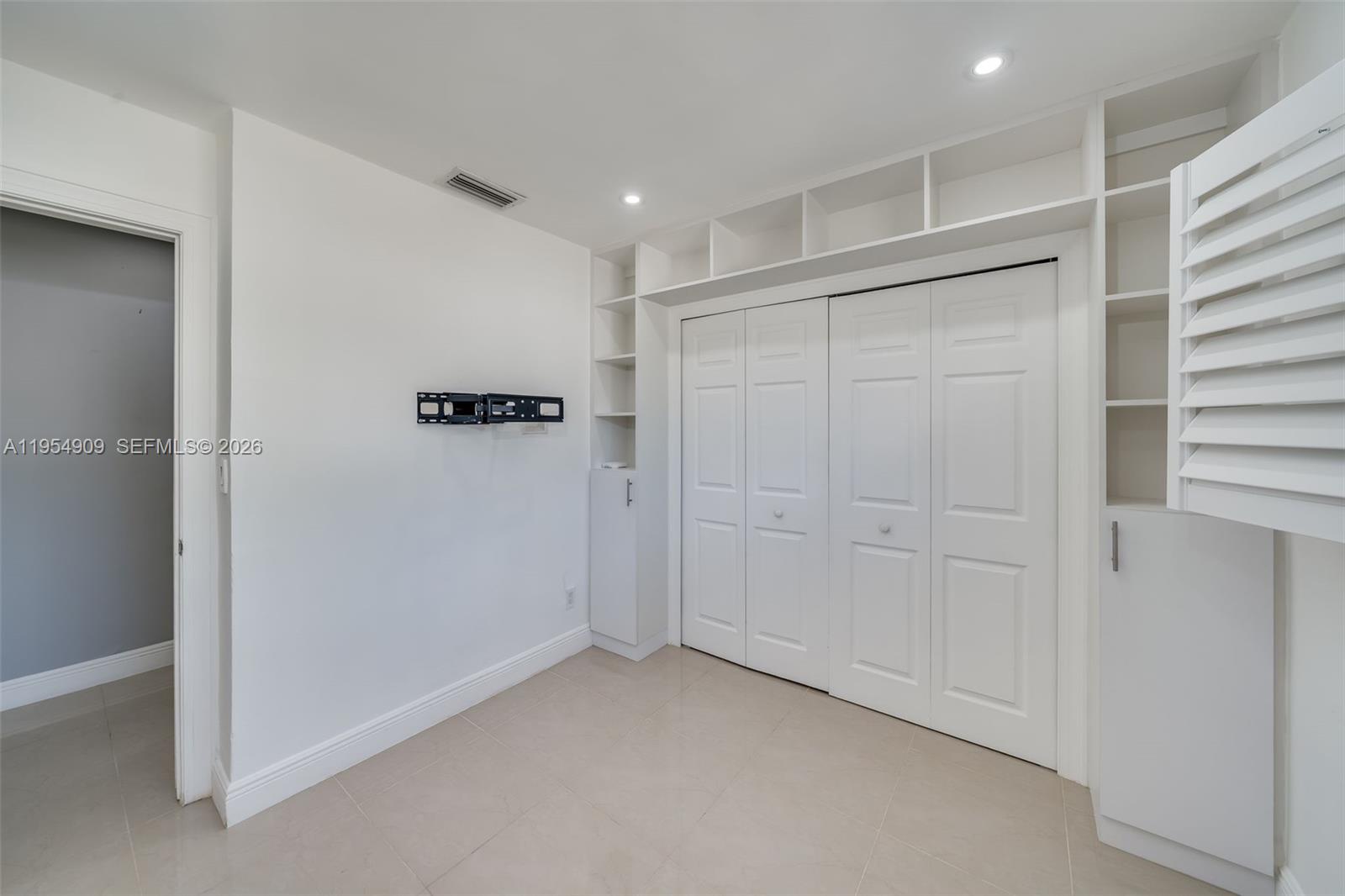 SOUTHERN ESTS 1ST ADDN - Residential