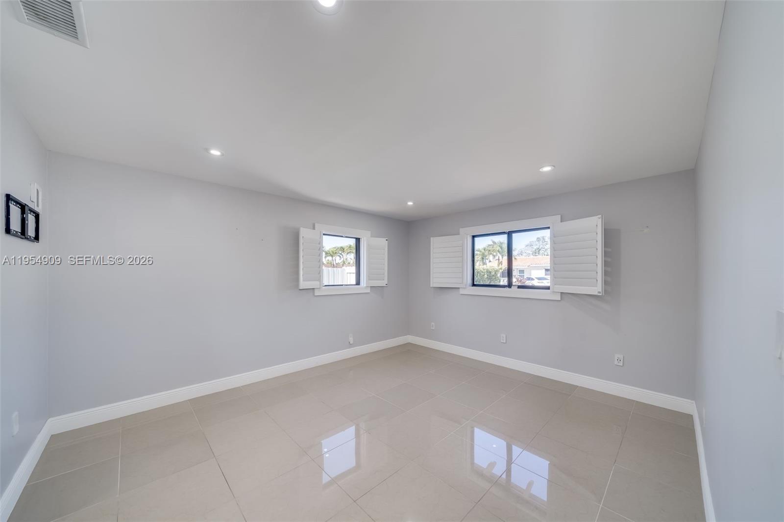 SOUTHERN ESTS 1ST ADDN - Residential