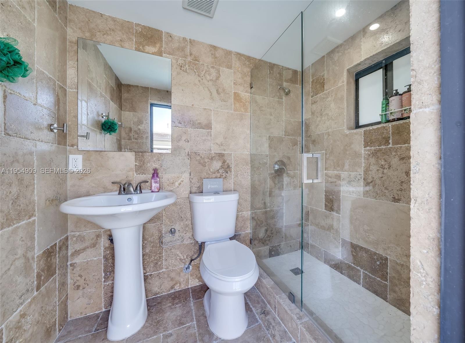 SOUTHERN ESTS 1ST ADDN - Residential