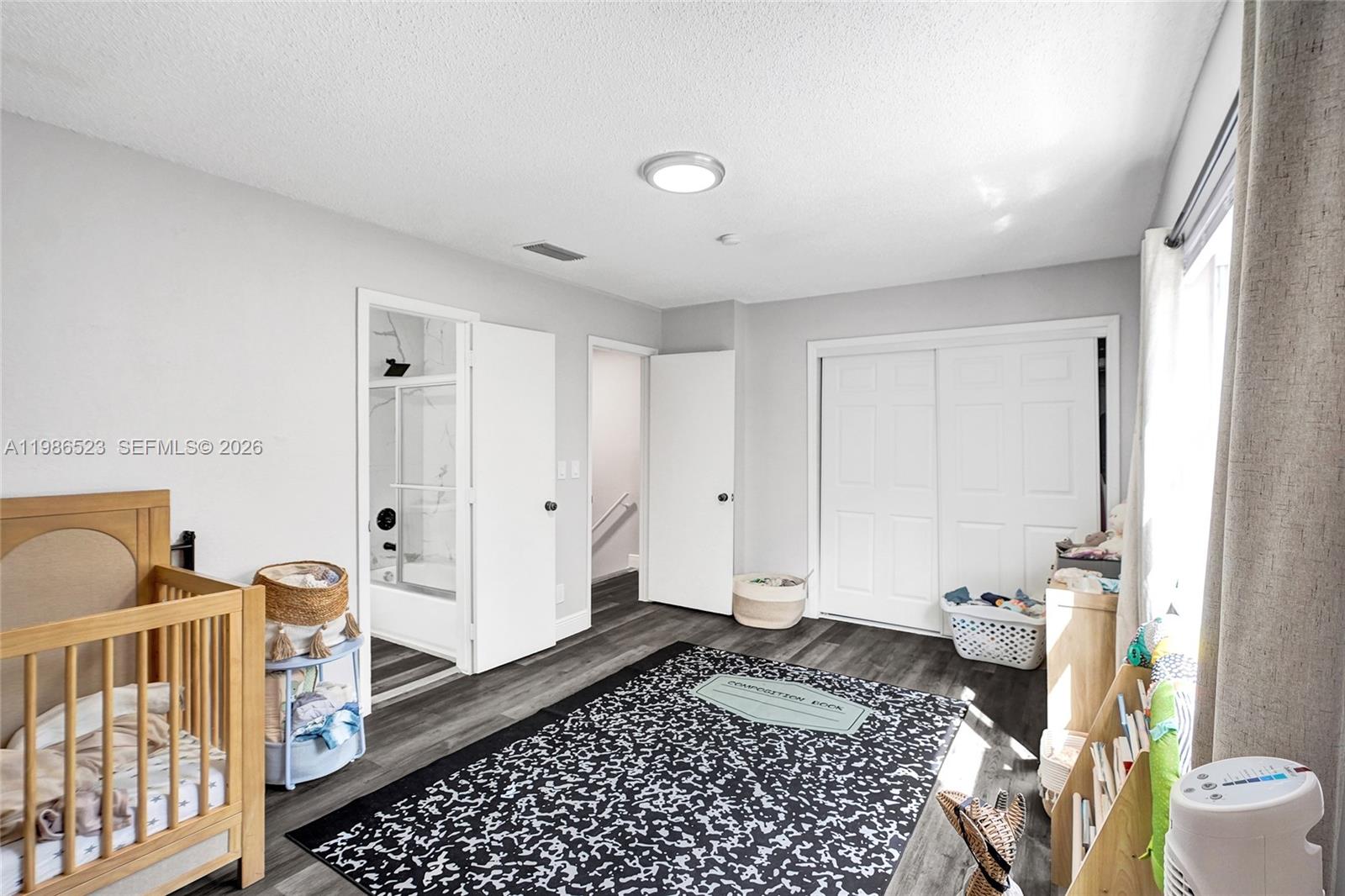 GREENBRIER DEVELOPMENT AD - Residential