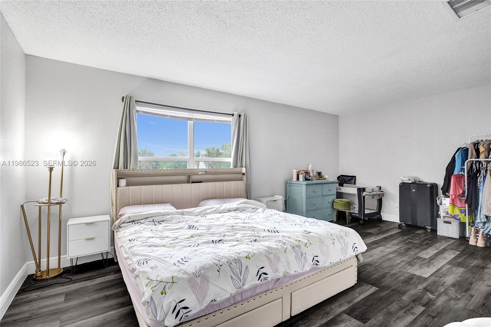 GREENBRIER DEVELOPMENT AD - Residential