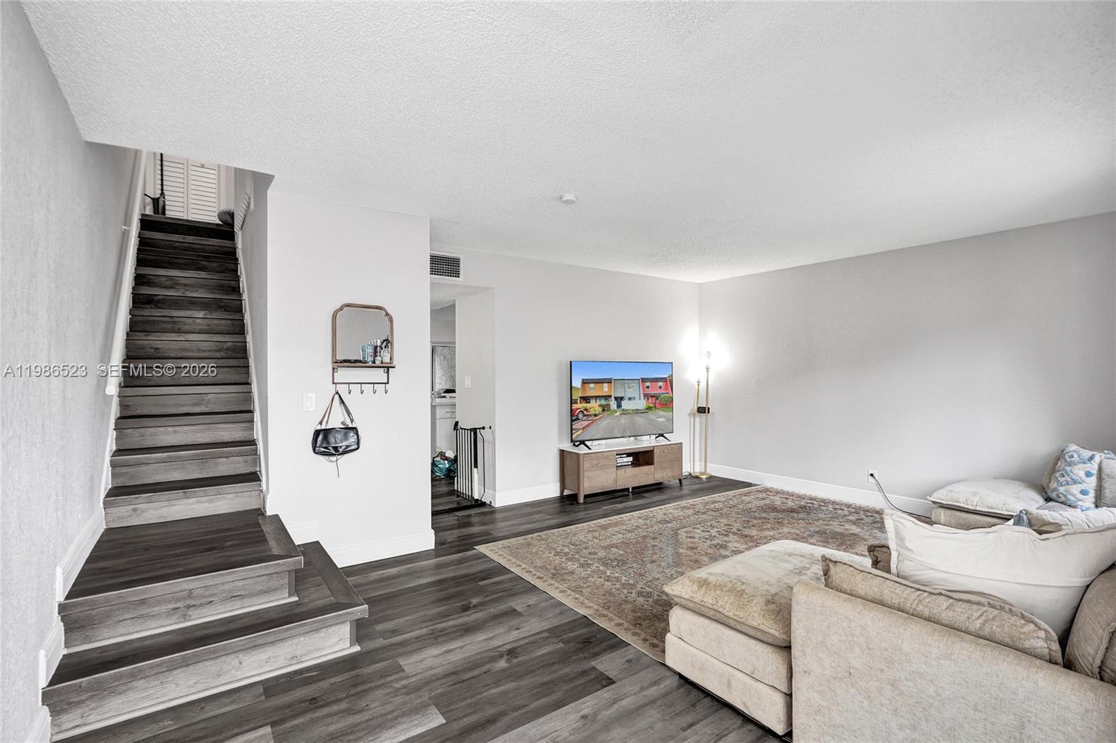 GREENBRIER DEVELOPMENT AD - Residential