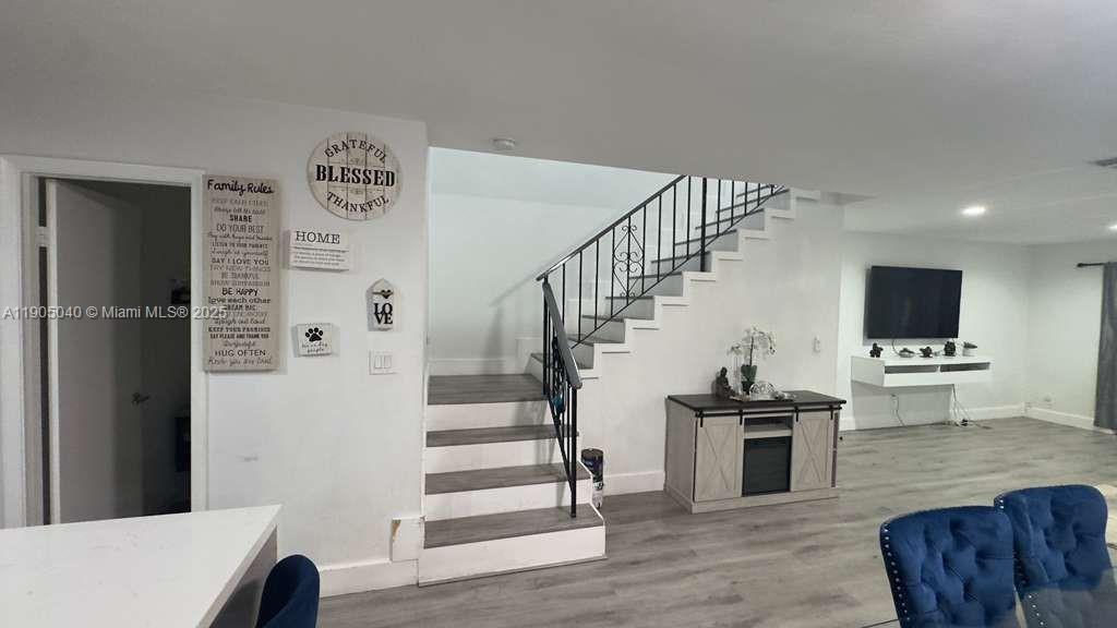 COSTA DEL SOL CONDO NO 3 - Residential Lease