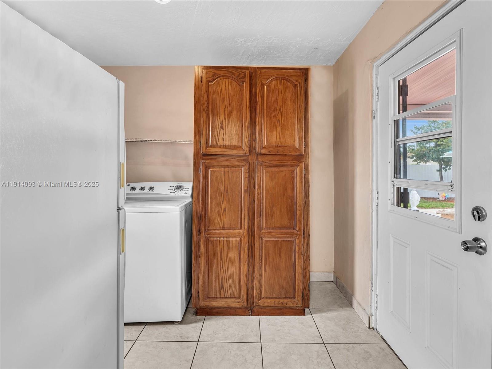 CAROL CITY RED ROAD MANOR - Residential