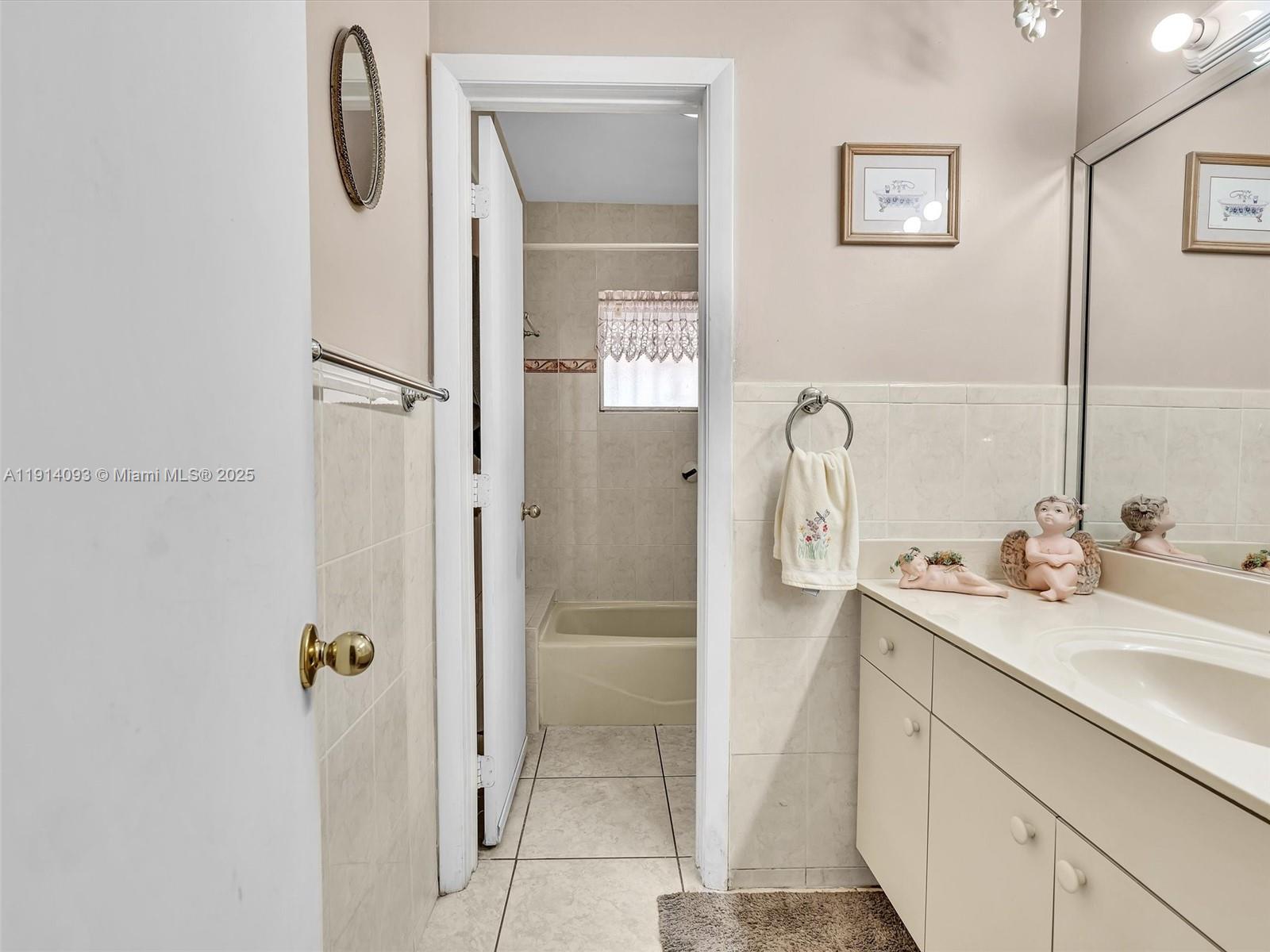 CAROL CITY RED ROAD MANOR - Residential