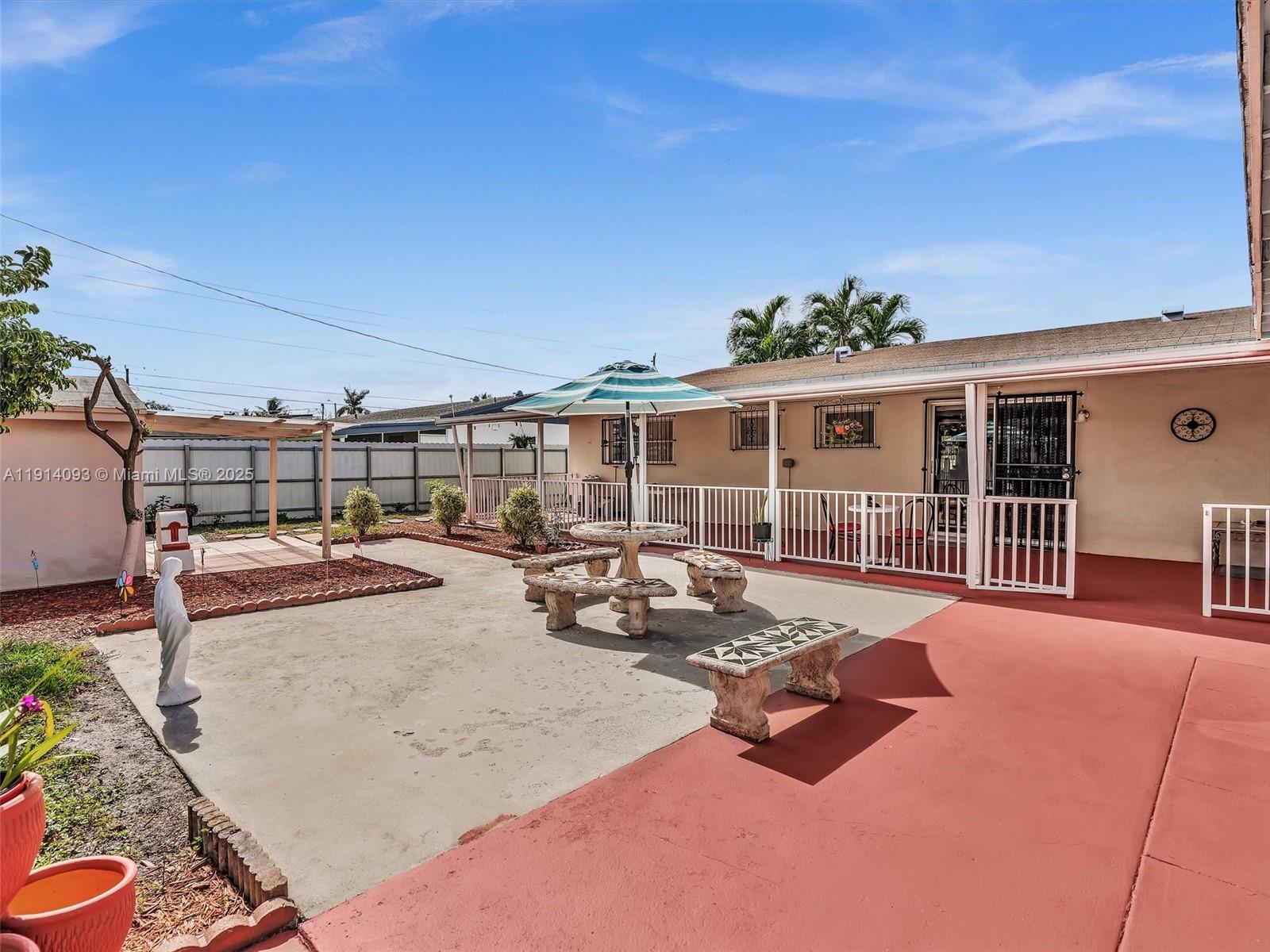 CAROL CITY RED ROAD MANOR - Residential