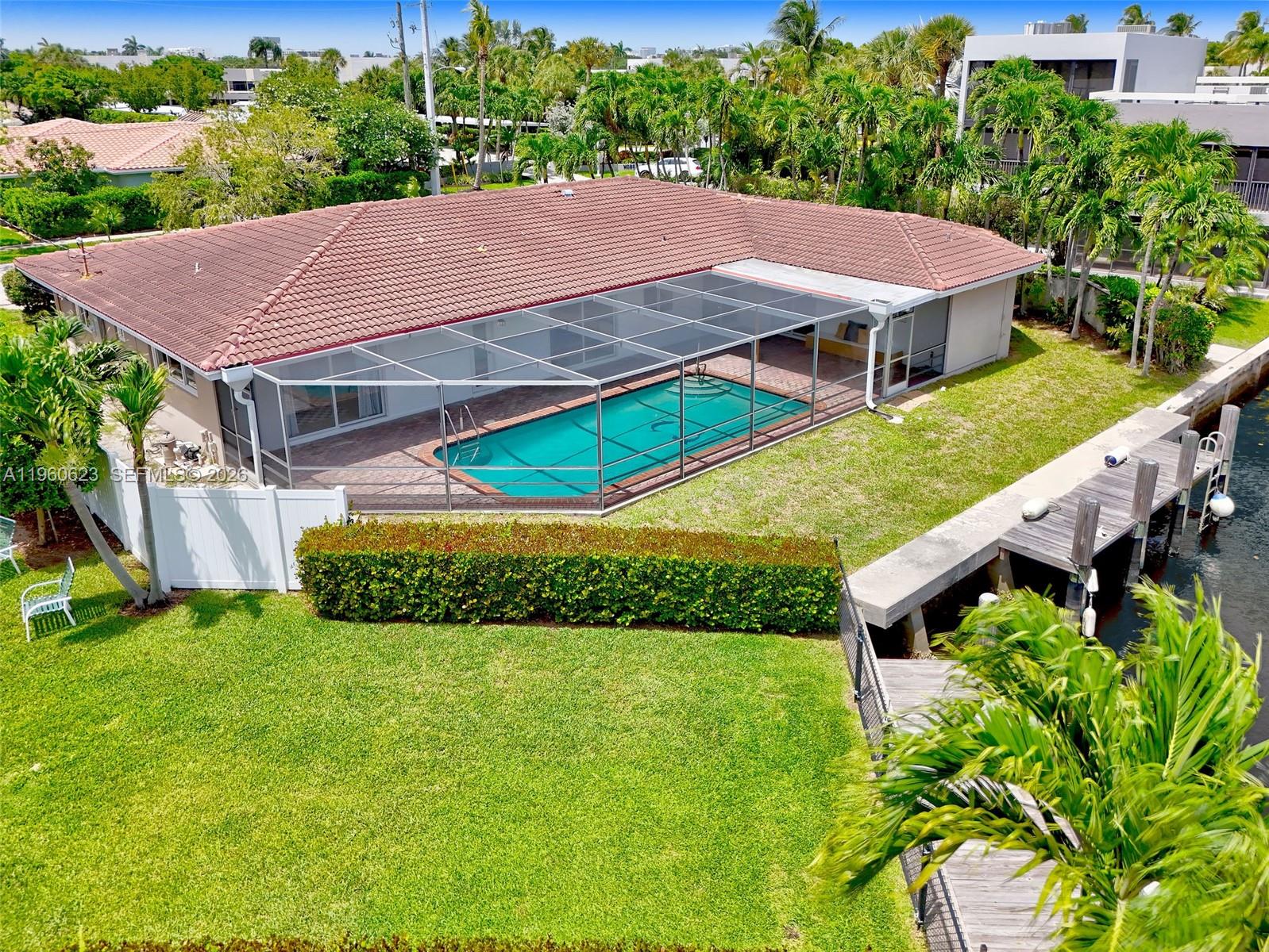 CYPRESS ISLES ESTATES FOU - Residential