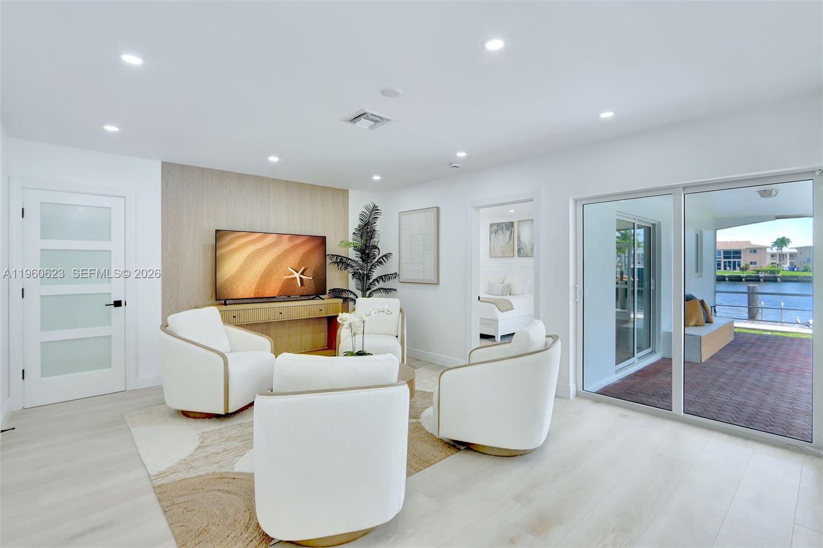 CYPRESS ISLES ESTATES FOU - Residential