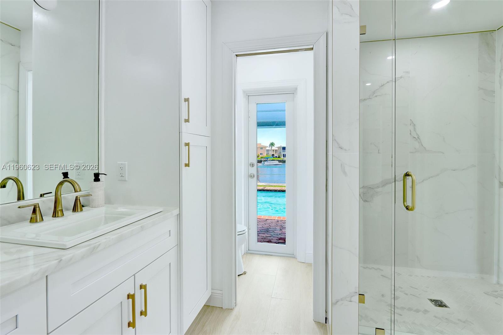 CYPRESS ISLES ESTATES FOU - Residential