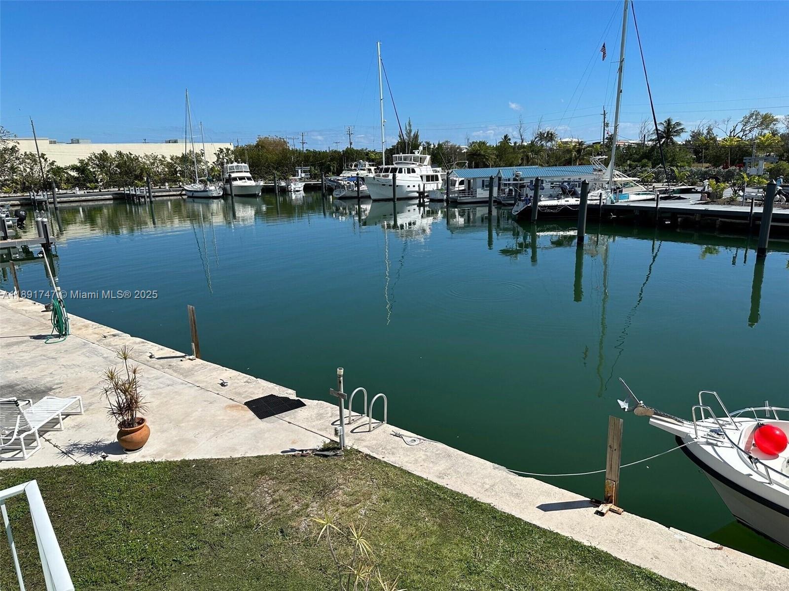 TRADE WINDS WEST - Residential