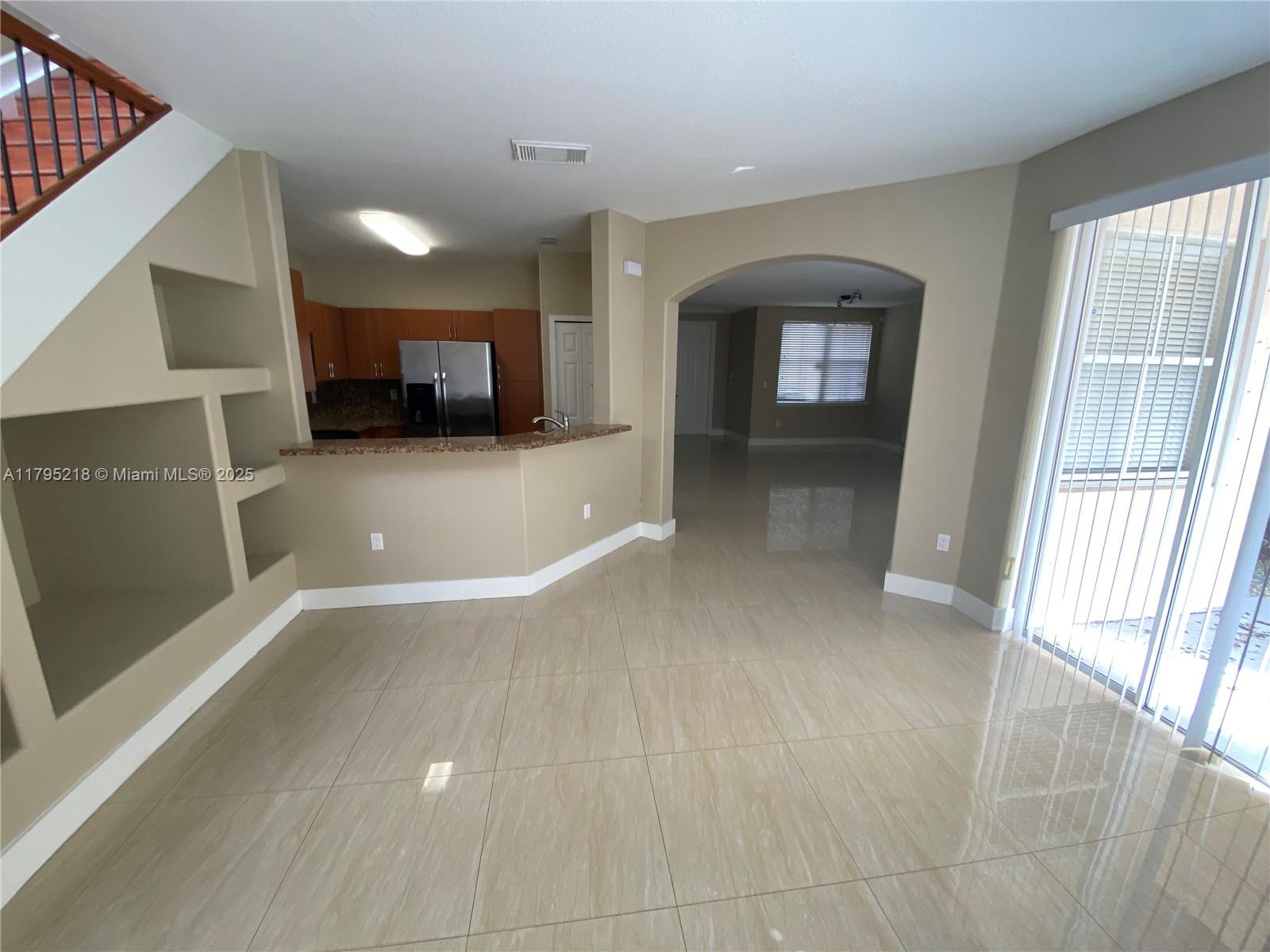 4890 Nw 108th Pl 4890, Doral, Miami-Dade County, Florida - 3 Bedrooms  
3 Bathrooms - 