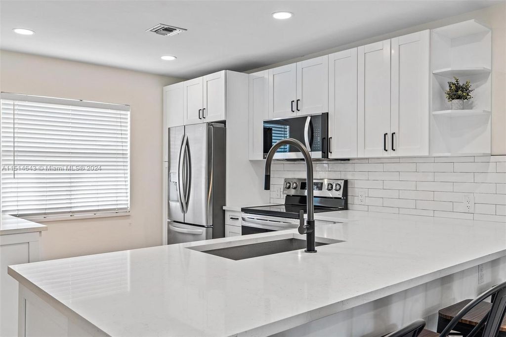 Photo of 717 S Us Highway 1 #106, Jupiter, FL 33477 (MLS # A11514643)