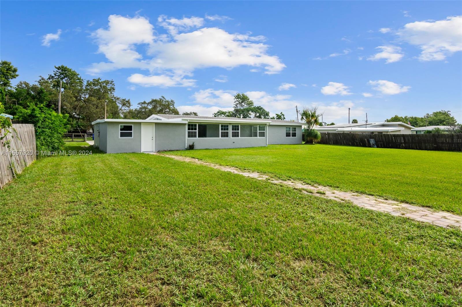 AVOCADO PARK SUB - Residential