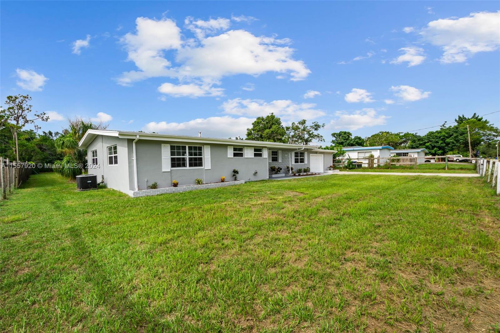 AVOCADO PARK SUB - Residential