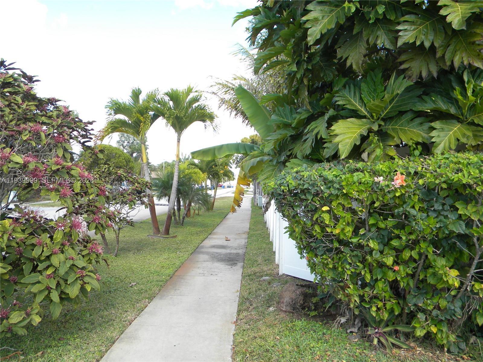 LAUDERDALE NORTH PARK SEC - Residential