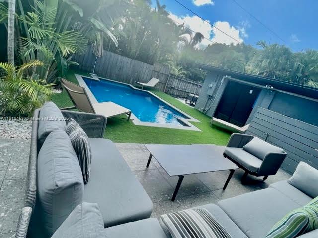 Rental Property at 1244 Hollywood Blvd, Hollywood, Broward County, Florida - Bedrooms: 4 
Bathrooms: 3  - $5,500 MO.
