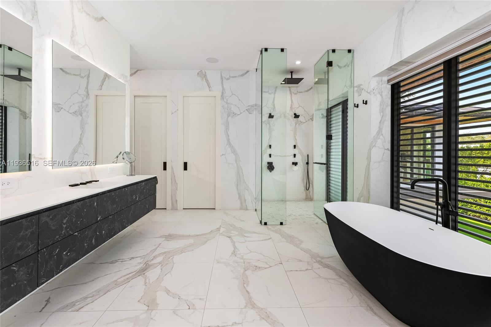 DAVIS OAKS - Residential