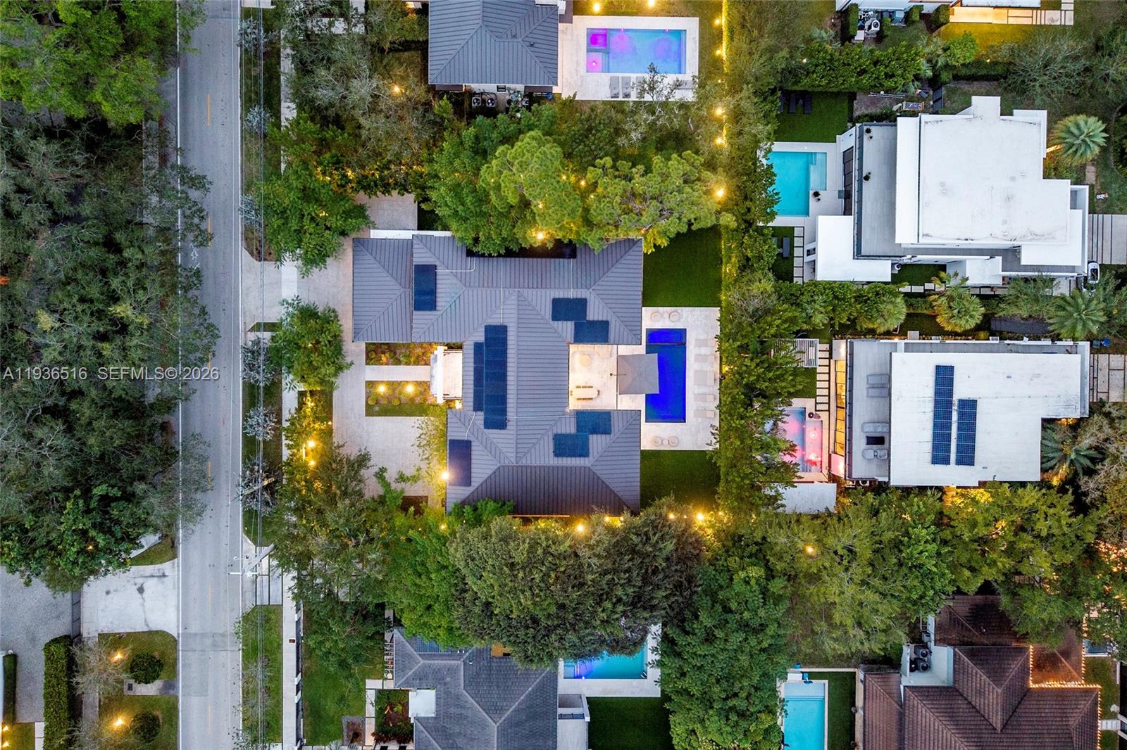 DAVIS OAKS - Residential