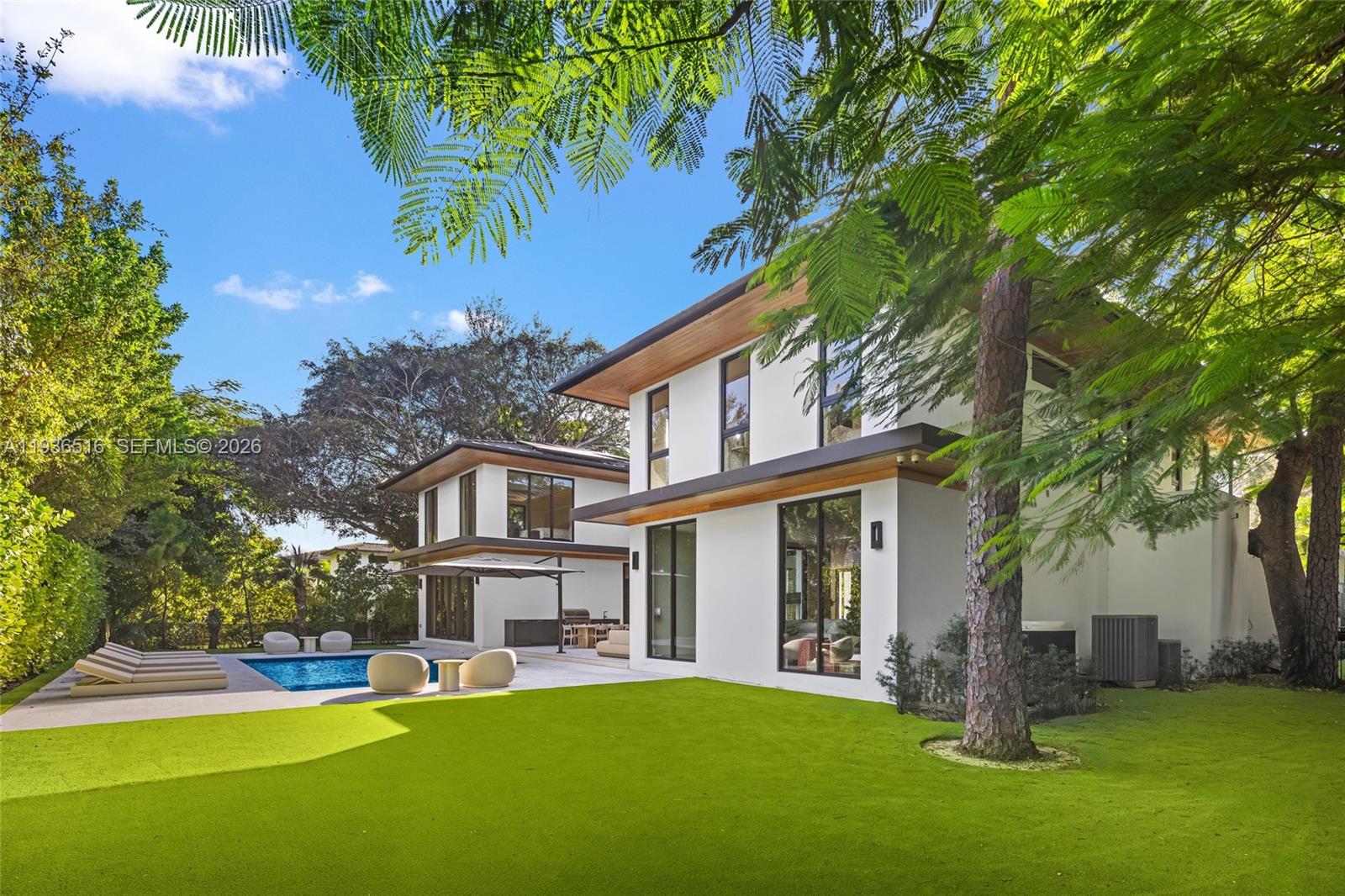 DAVIS OAKS - Residential