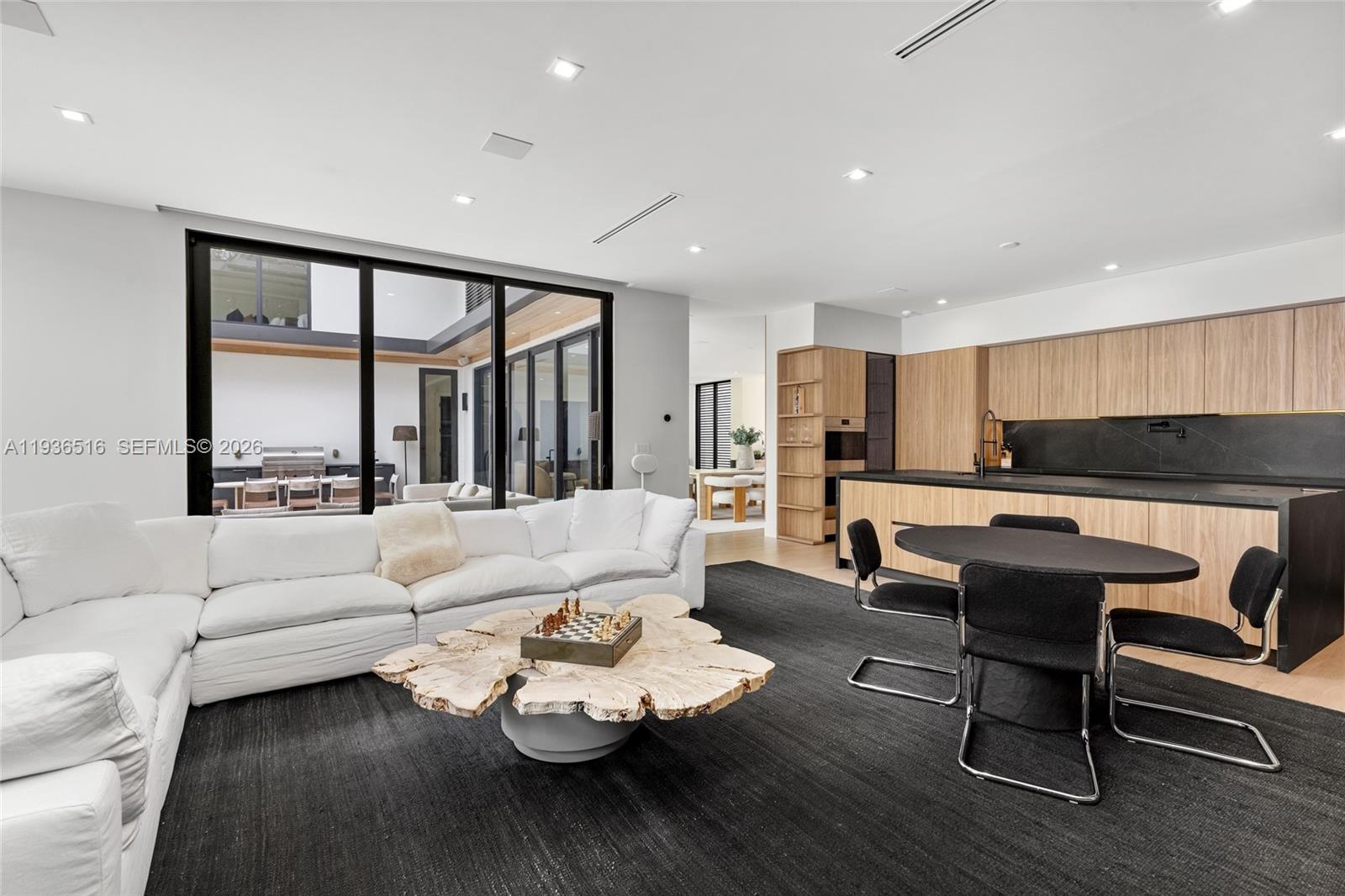 DAVIS OAKS - Residential