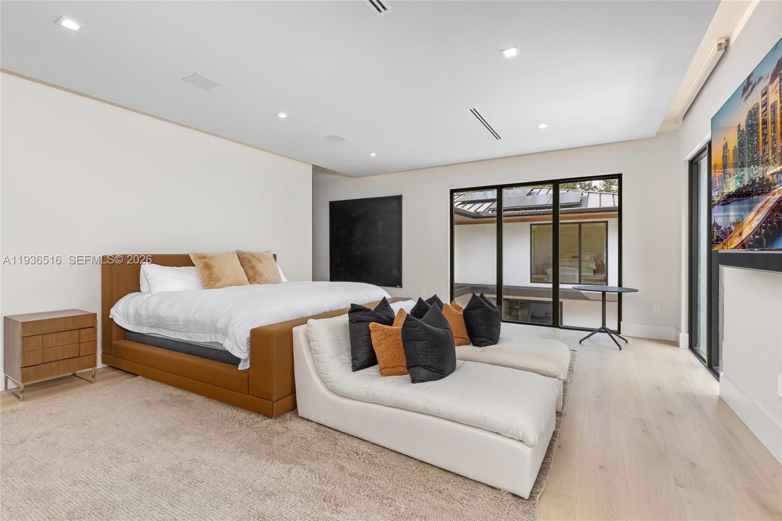 DAVIS OAKS - Residential