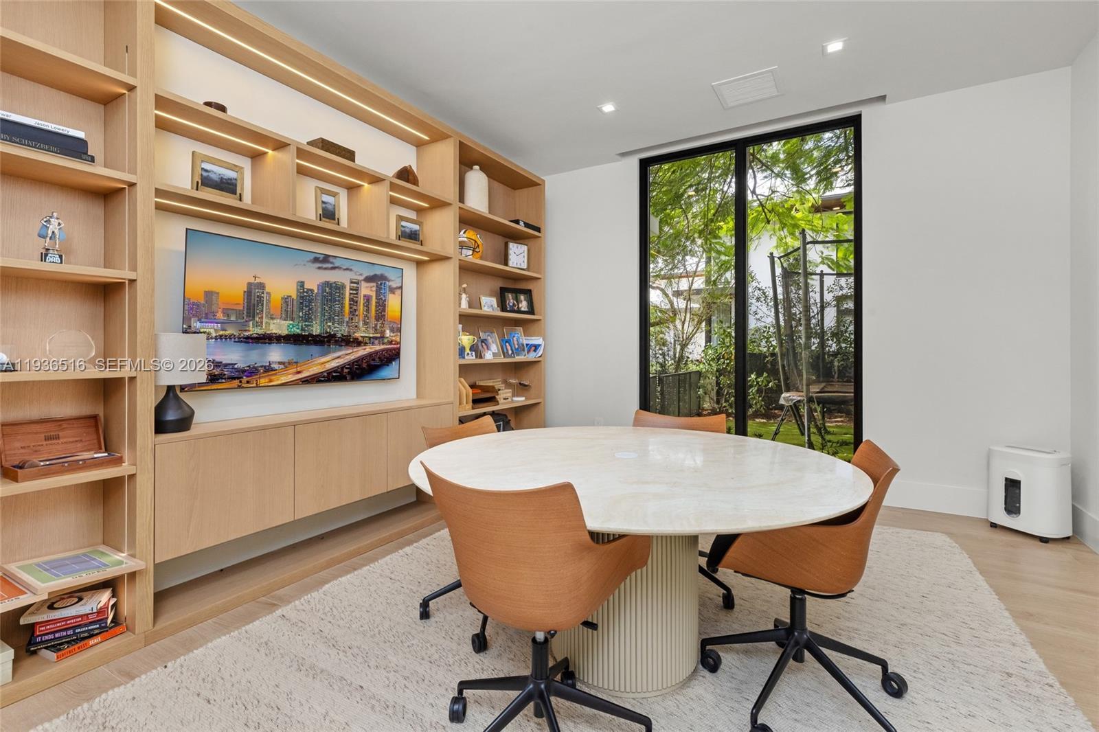 DAVIS OAKS - Residential