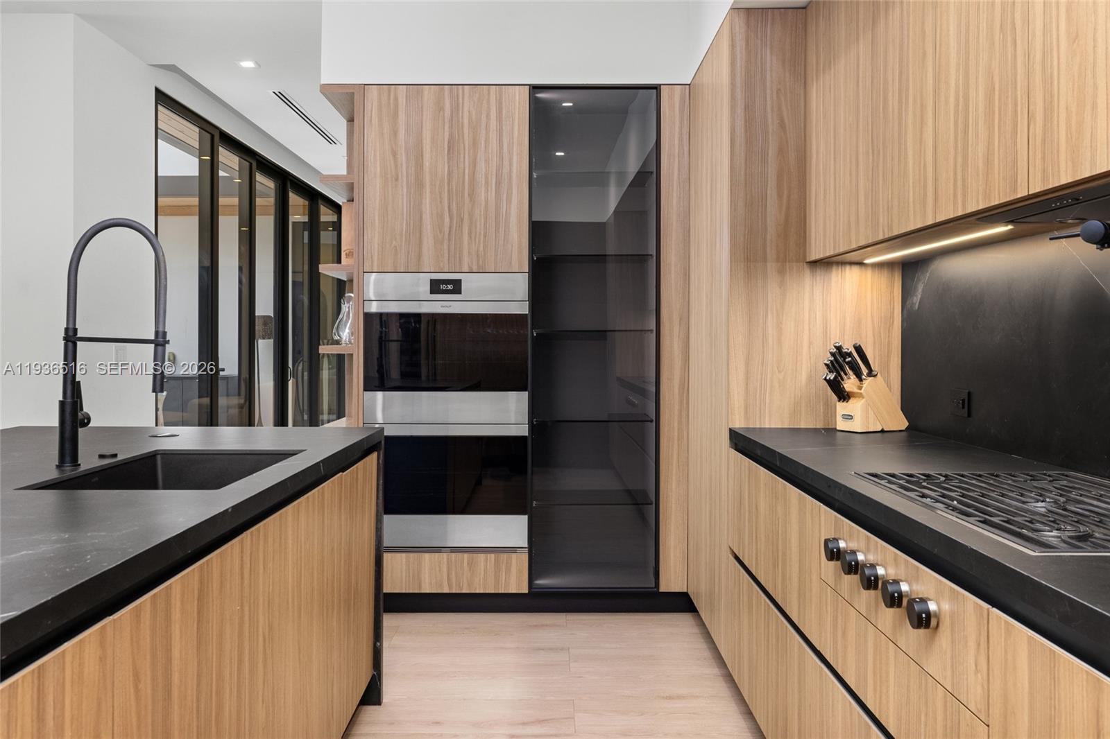 DAVIS OAKS - Residential