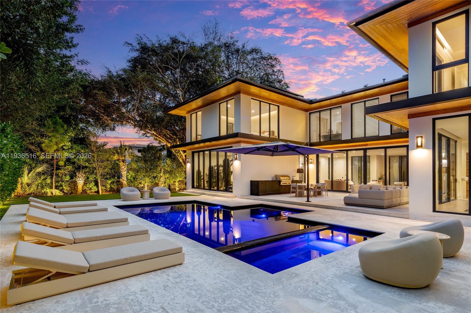 DAVIS OAKS - Residential