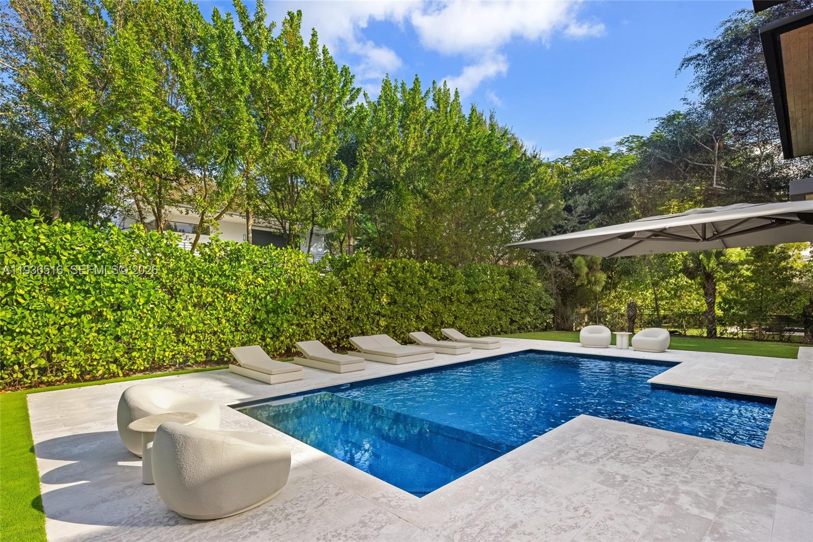 DAVIS OAKS - Residential