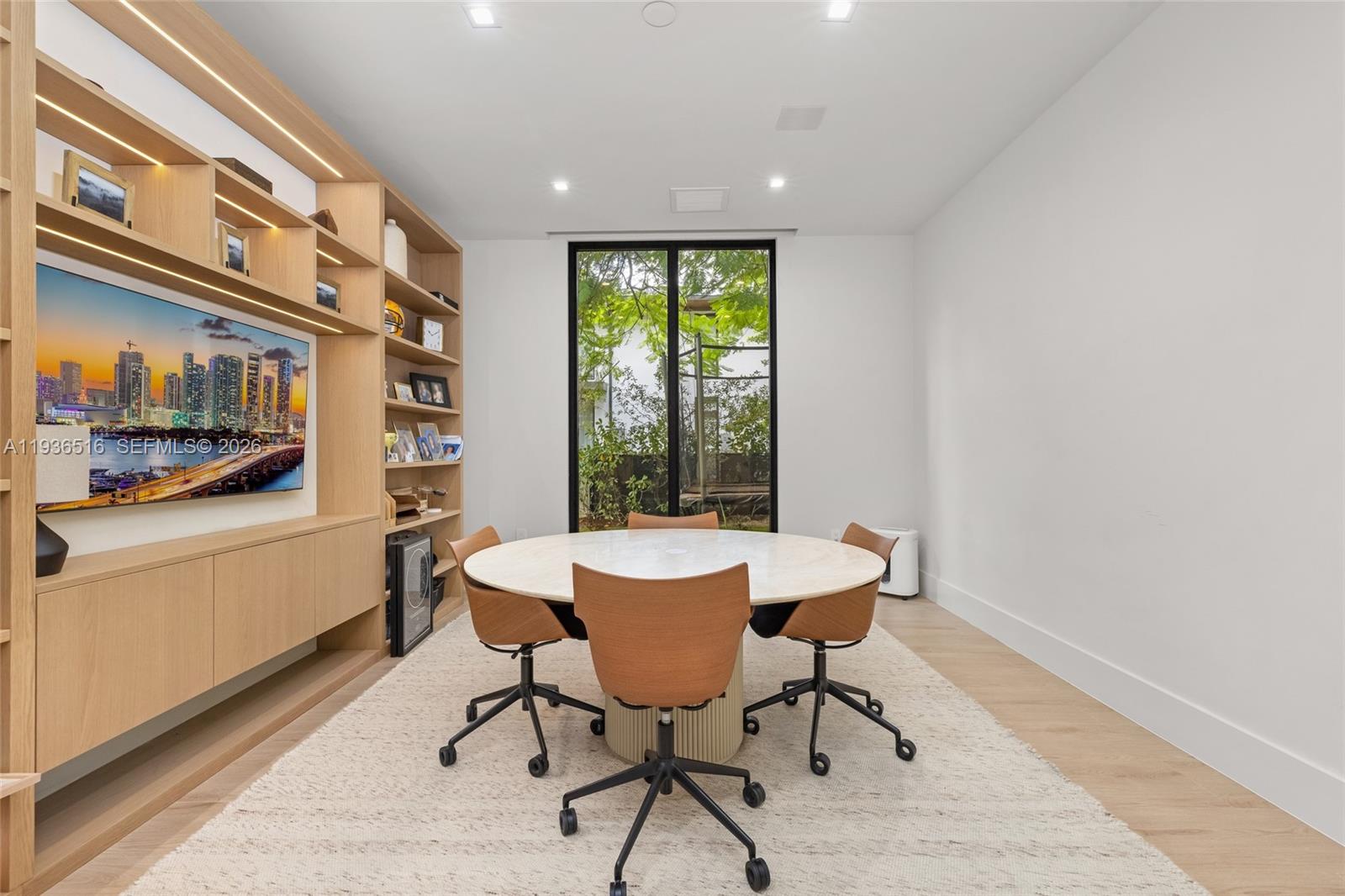 DAVIS OAKS - Residential