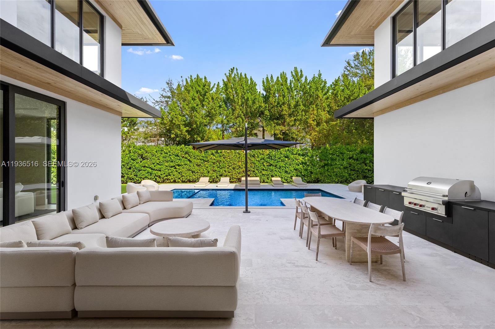 DAVIS OAKS - Residential