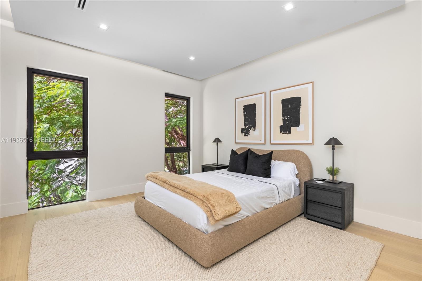 DAVIS OAKS - Residential