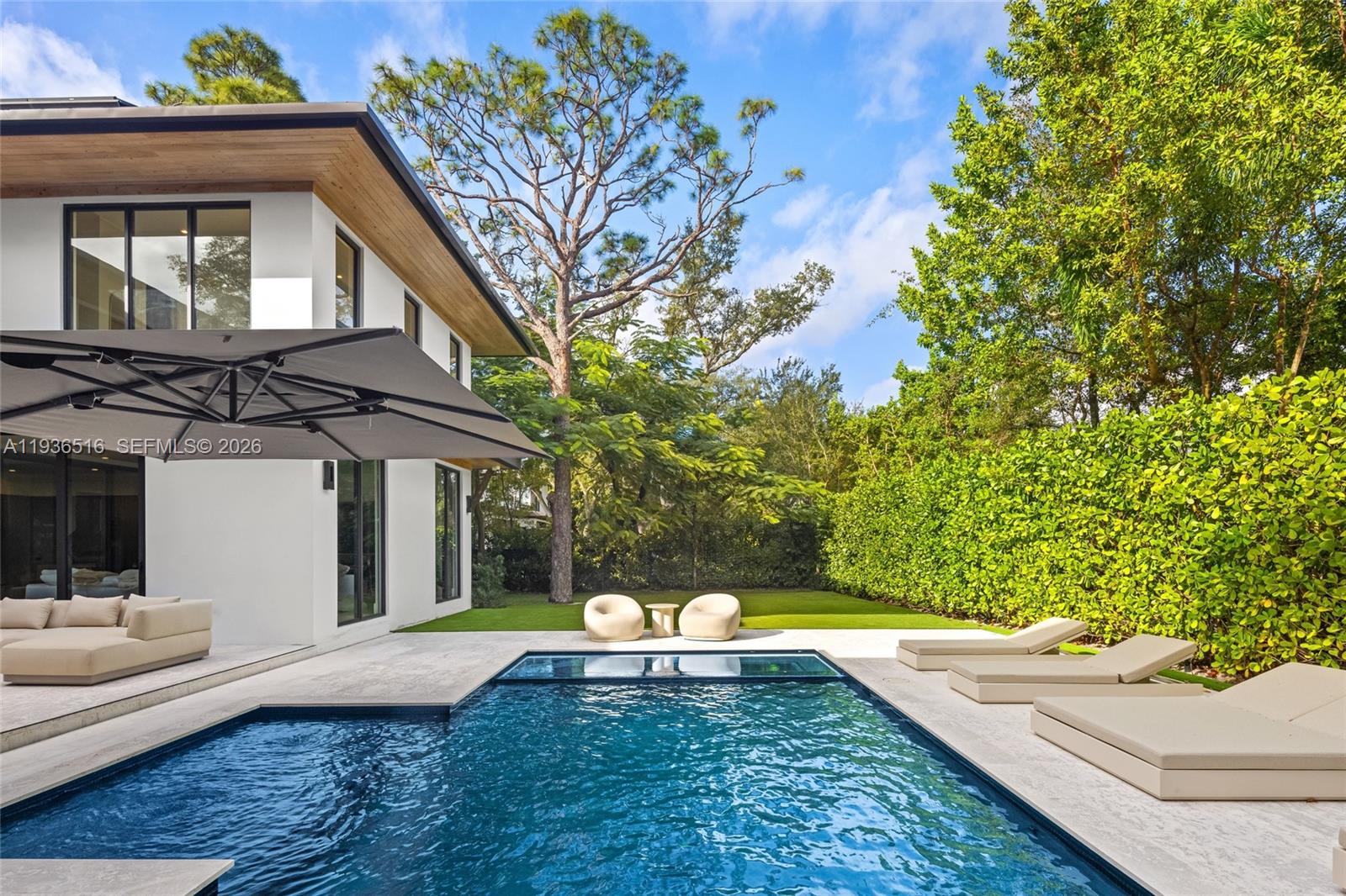 DAVIS OAKS - Residential