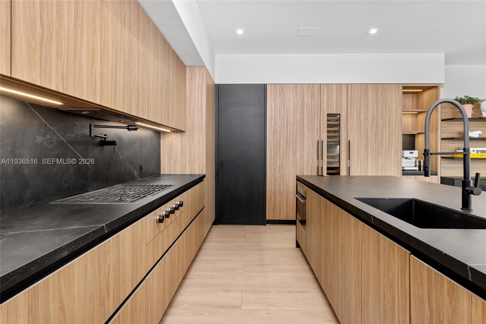 DAVIS OAKS - Residential