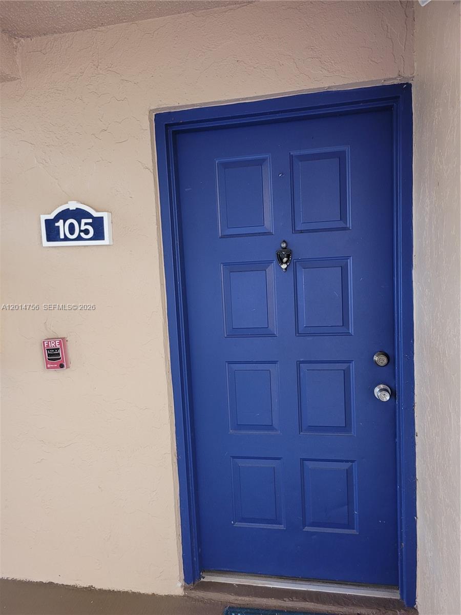 ROYAL PALM PLACE - Residential