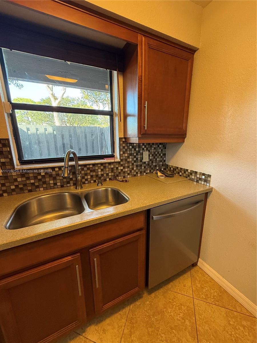 CANALAKE REPLAT - Residential Lease