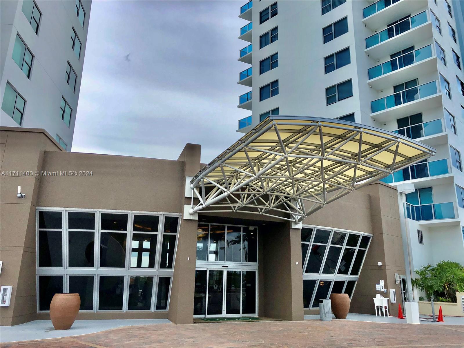 Property for Sale at 2641 W Flamingo Rd Th8n, Sunrise, Miami-Dade County, Florida - Bedrooms: 2 
Bathrooms: 2  - $540,000