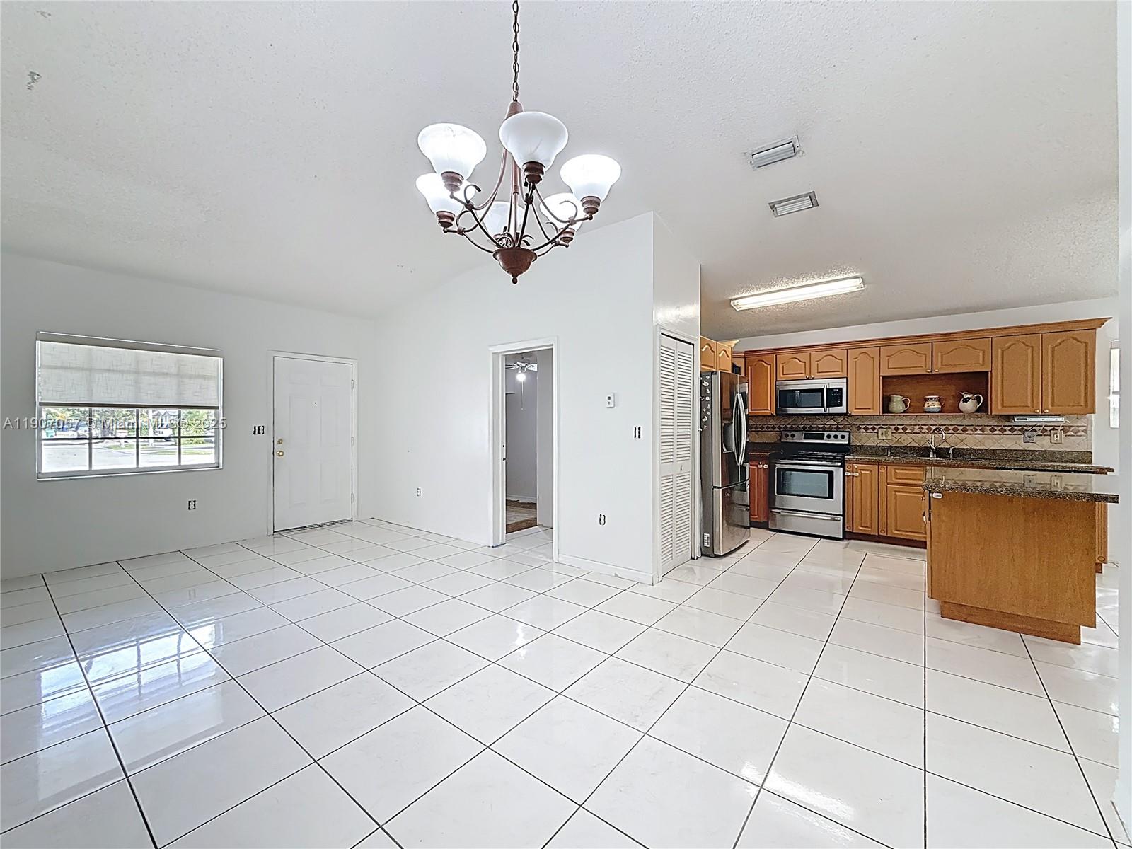 P A AT CORAL REEF - Residential