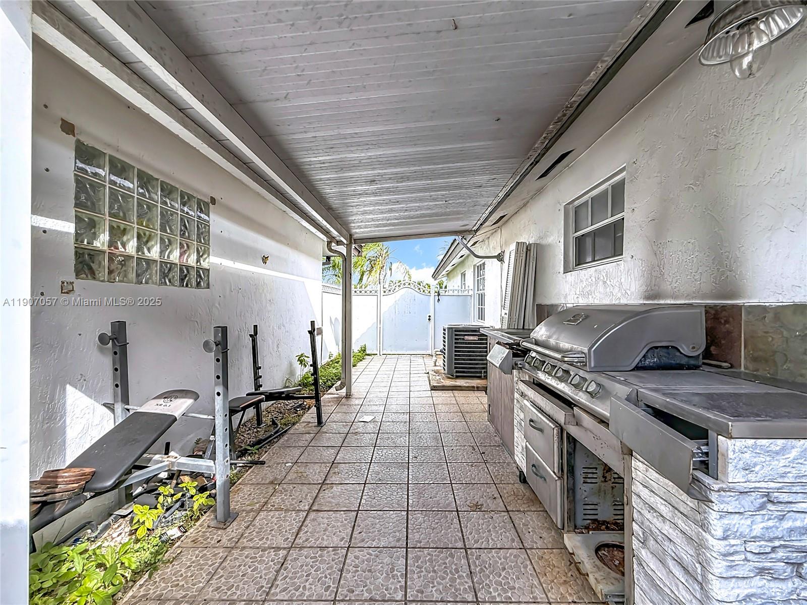 P A AT CORAL REEF - Residential