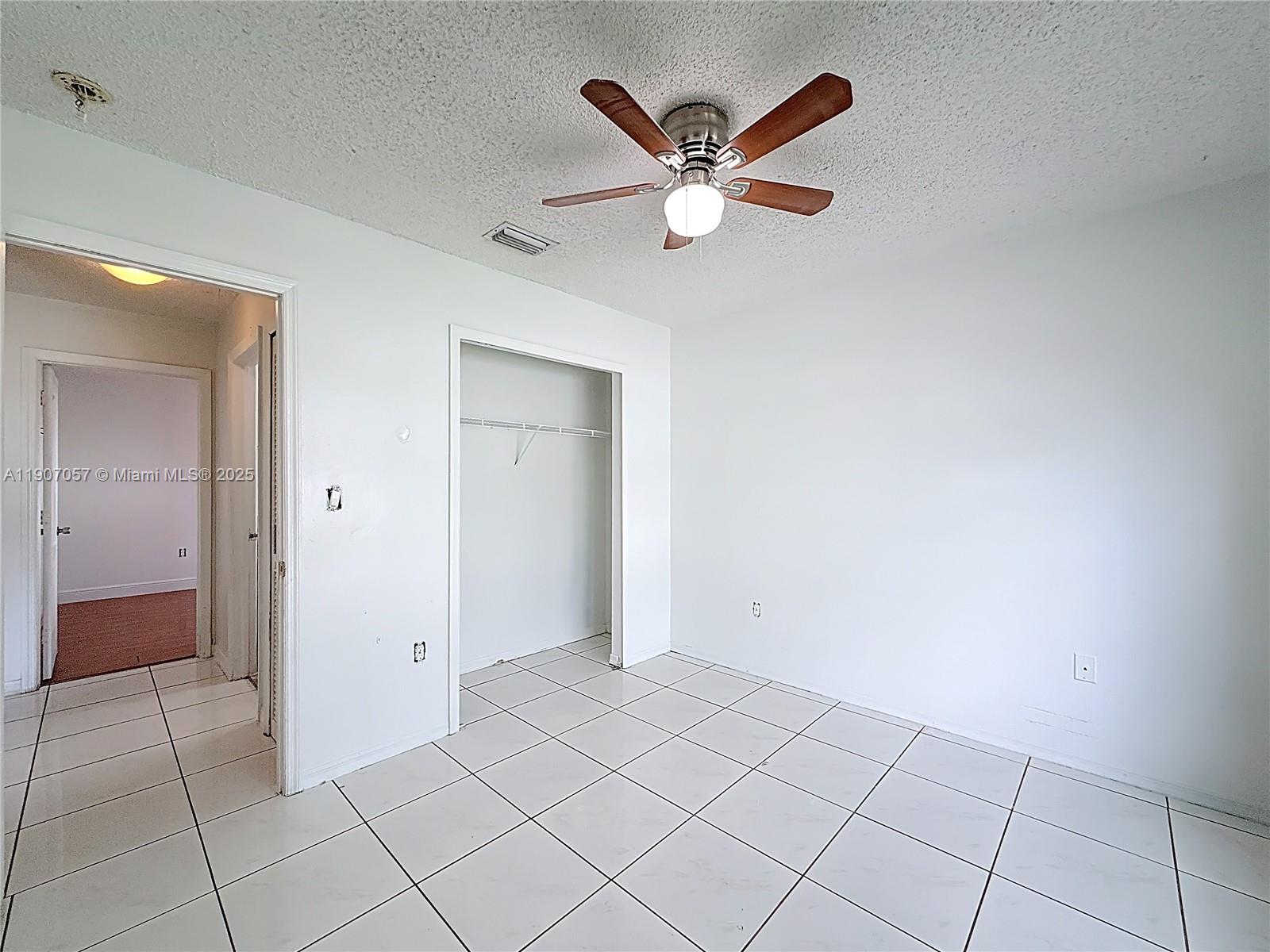 P A AT CORAL REEF - Residential